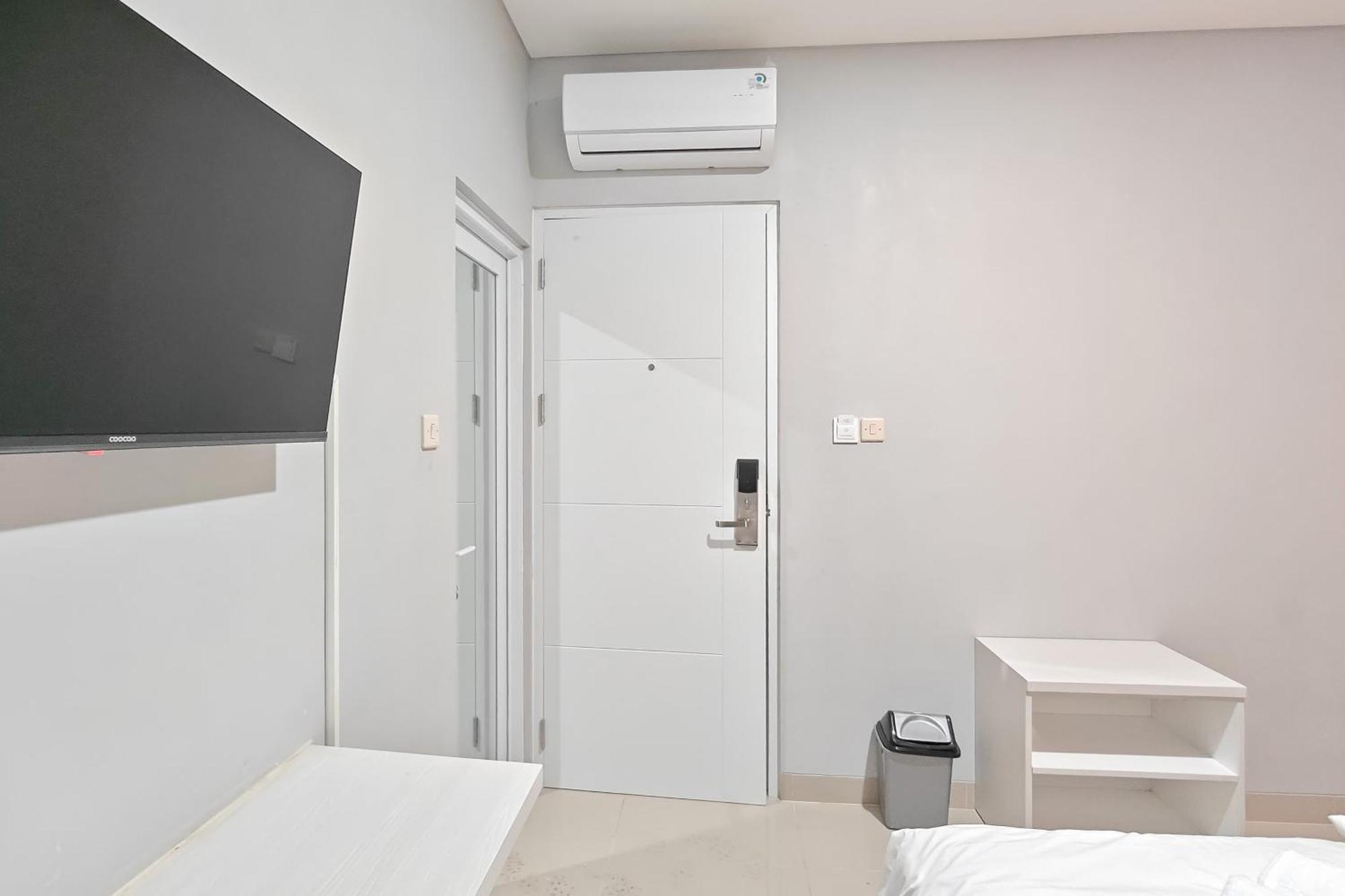 Urbanview Green Lake Sunter Residence Jakarta Exterior photo